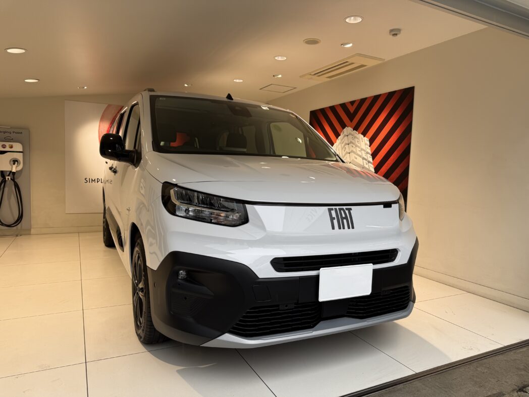FIAT　DOBLO　MAXI　御納車完了！